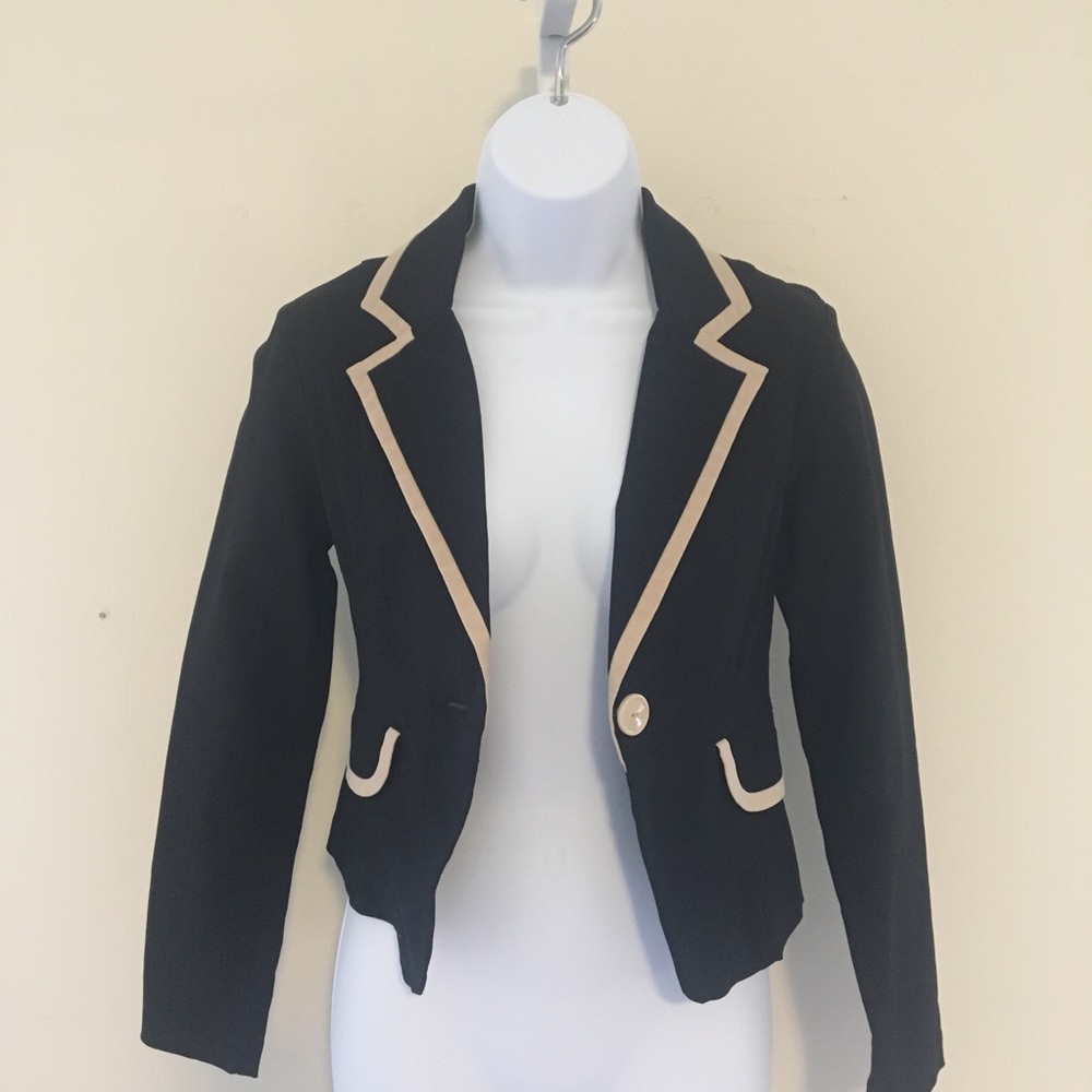 Vintage Cropped Black & Cream Blazer